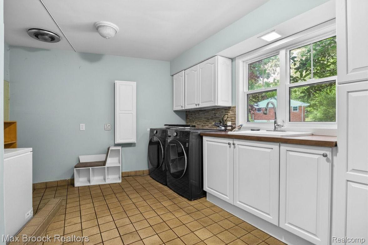 22636 King Richard Court Property Photo 22