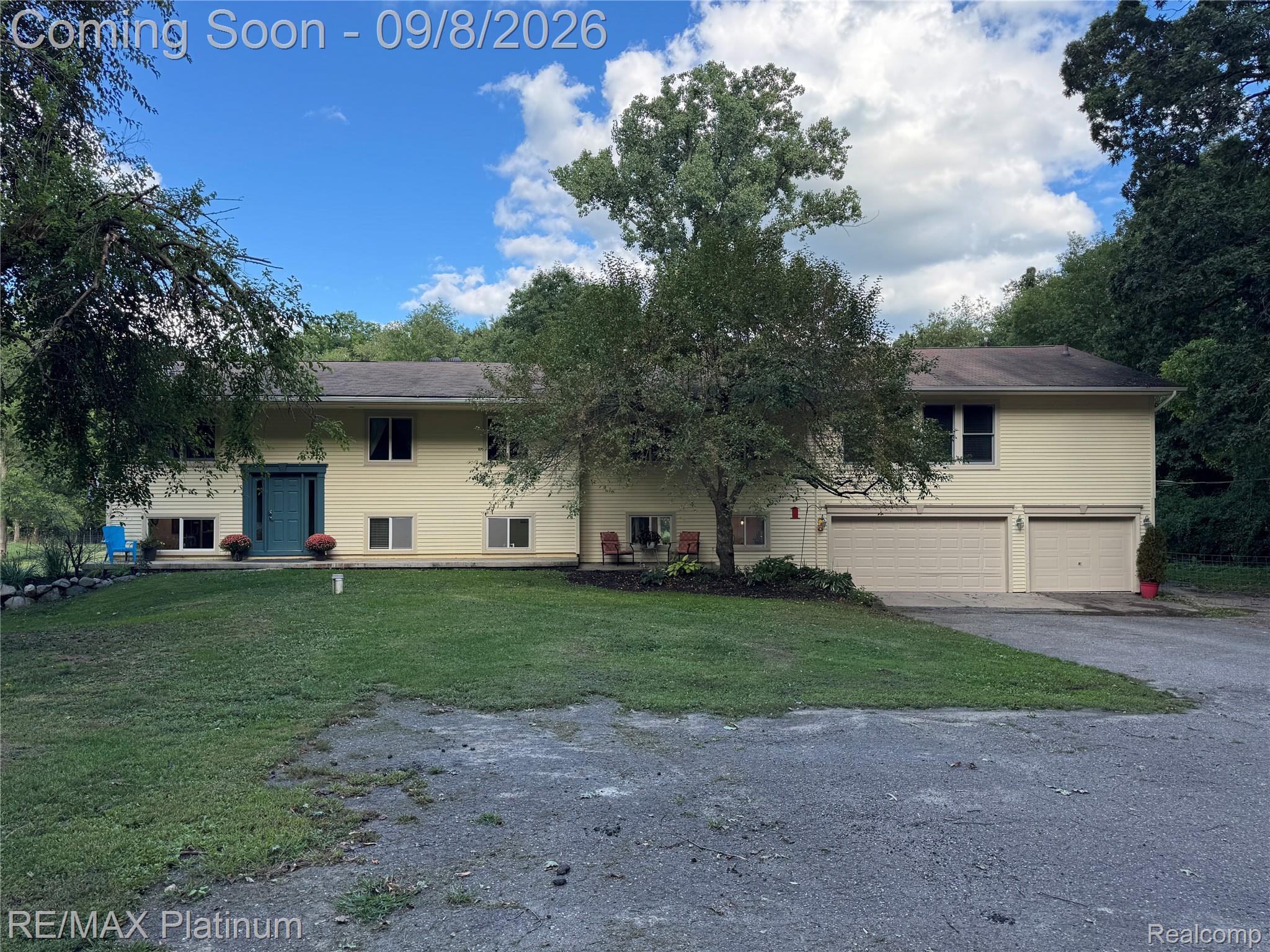 2805 Harmony Lane Property Photo 1