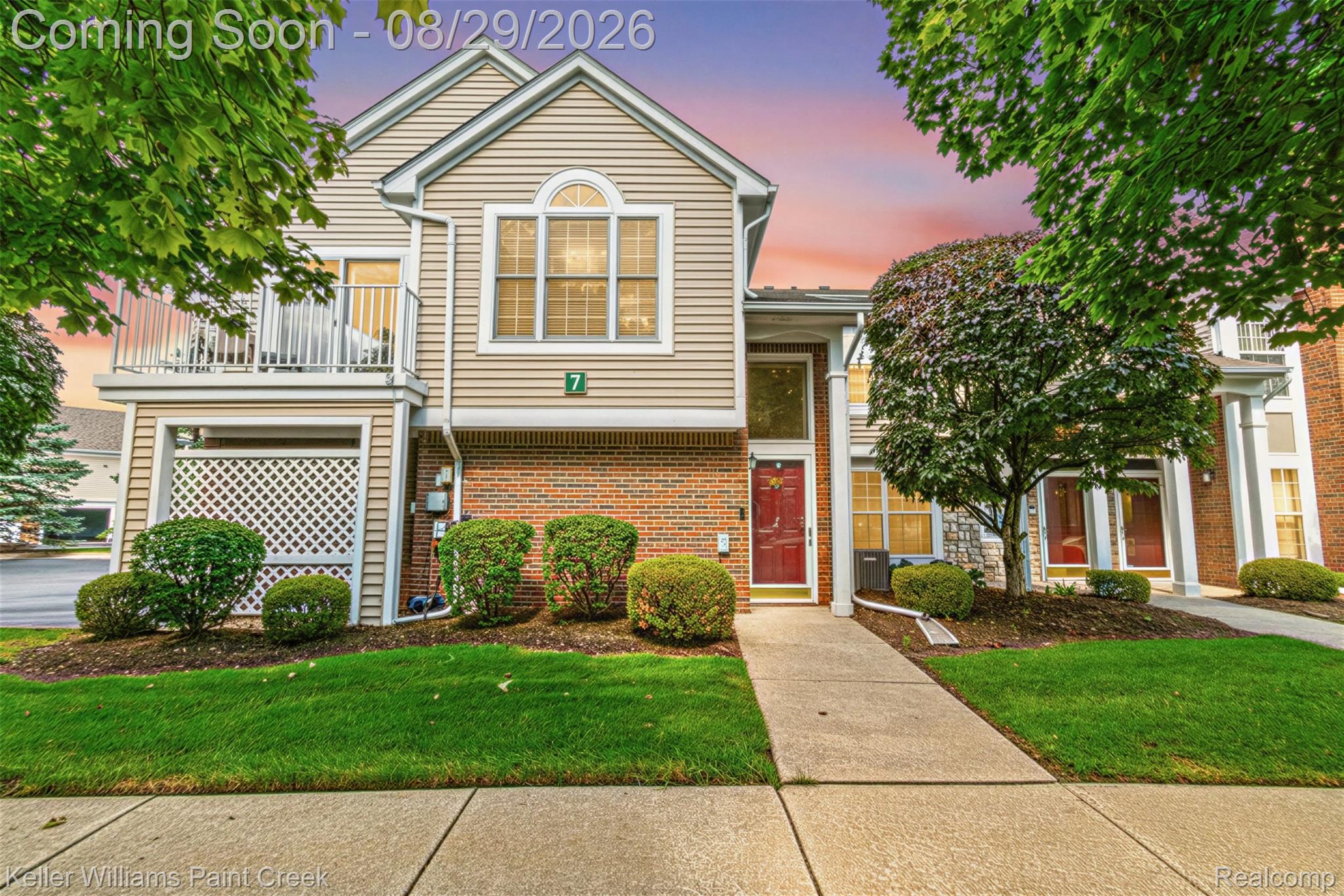 4341 Berkshire Drive 110 Property Photo 1