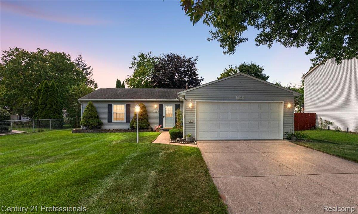 1148 Meadowlark Drive Property Photo 1