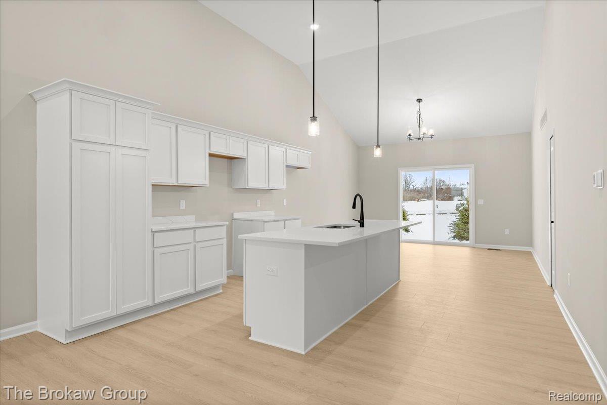 1435 Lincoln Street Property Photo 13