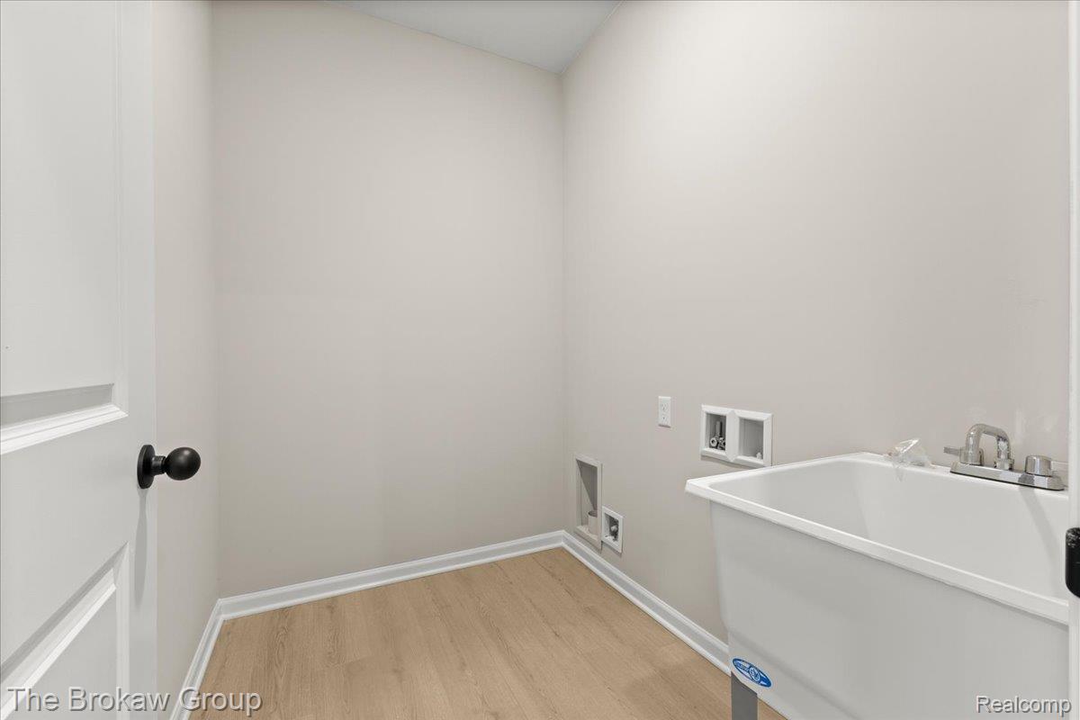1435 Lincoln Street Property Photo 23