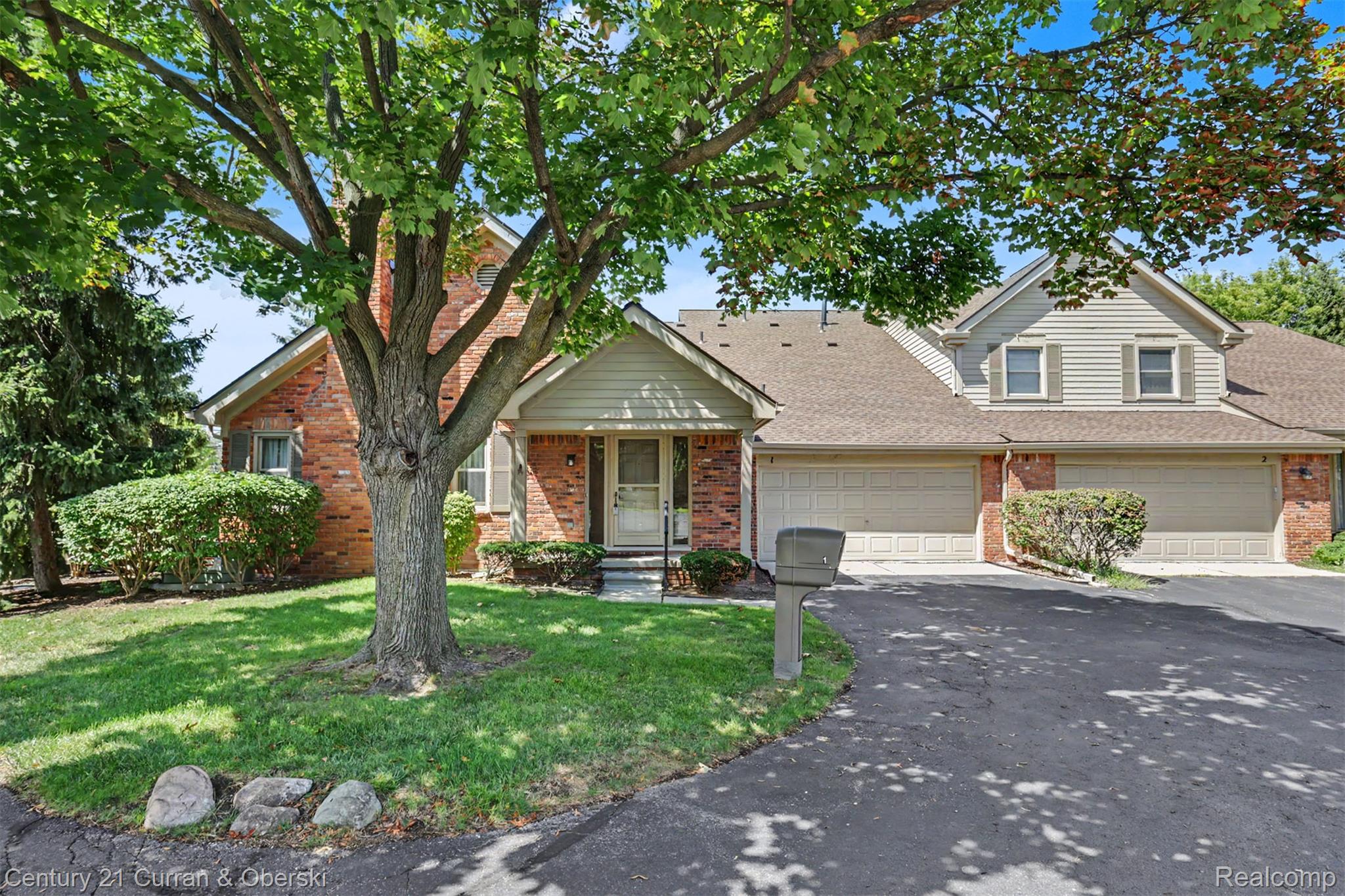 1 Cornell Court Property Photo 1