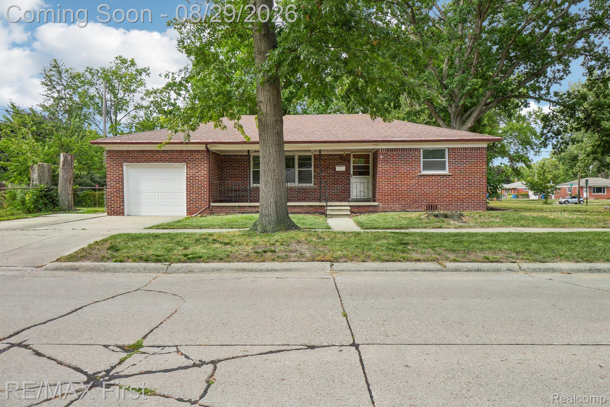 29309 Milton Avenue Property Photo 1