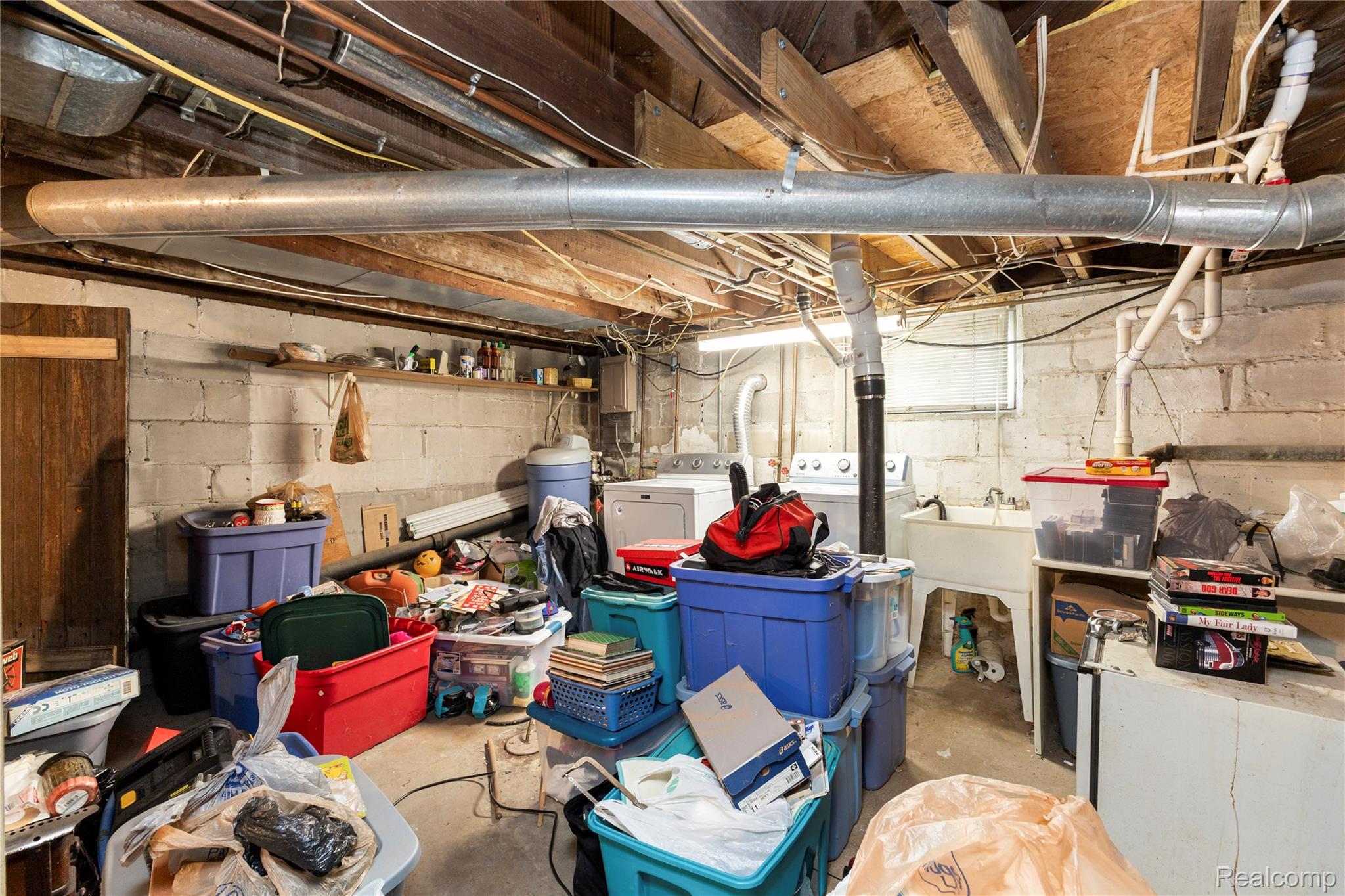 328 Romeo Road Property Photo 13