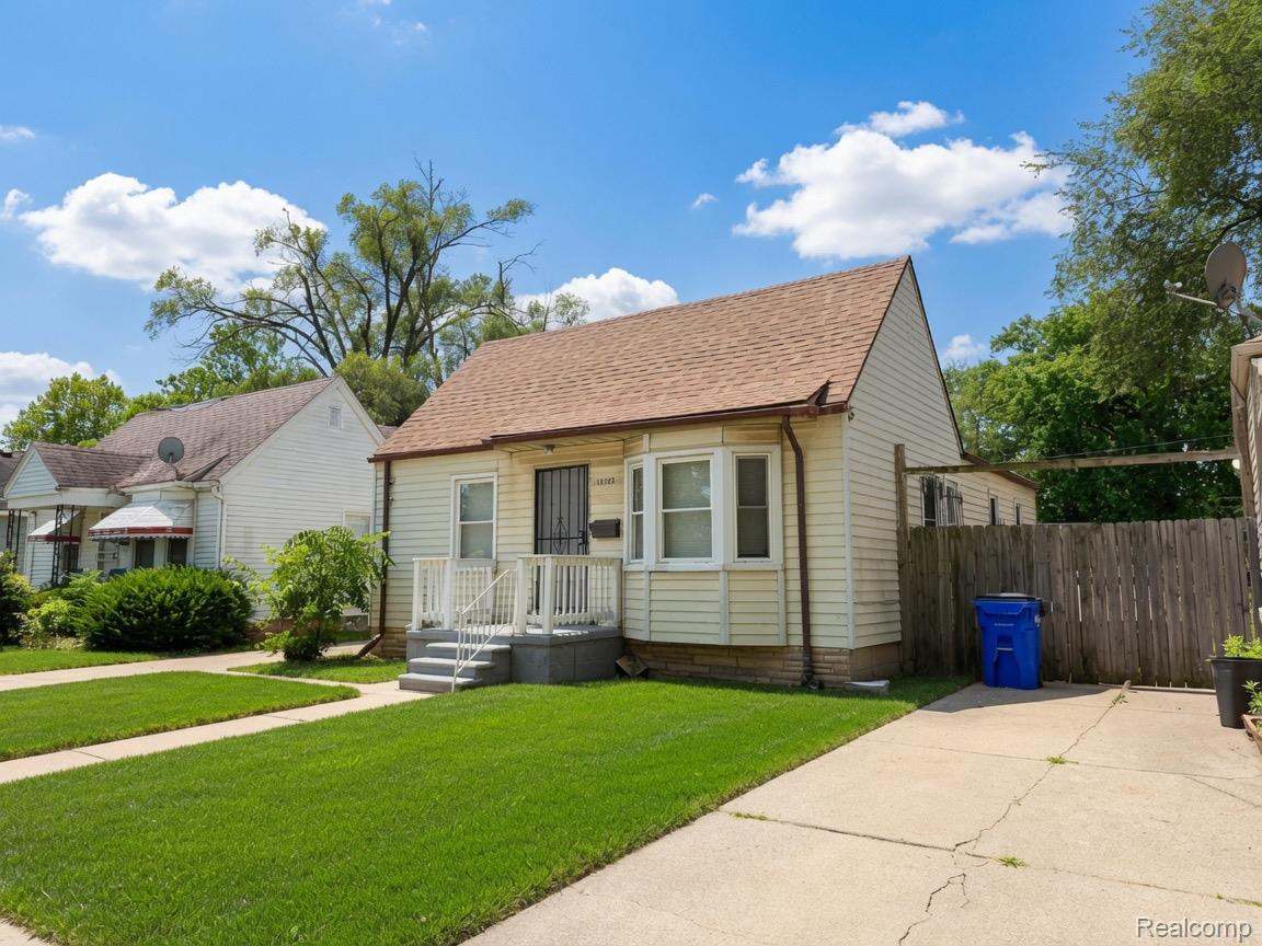 11325 Steel Street Property Photo 1