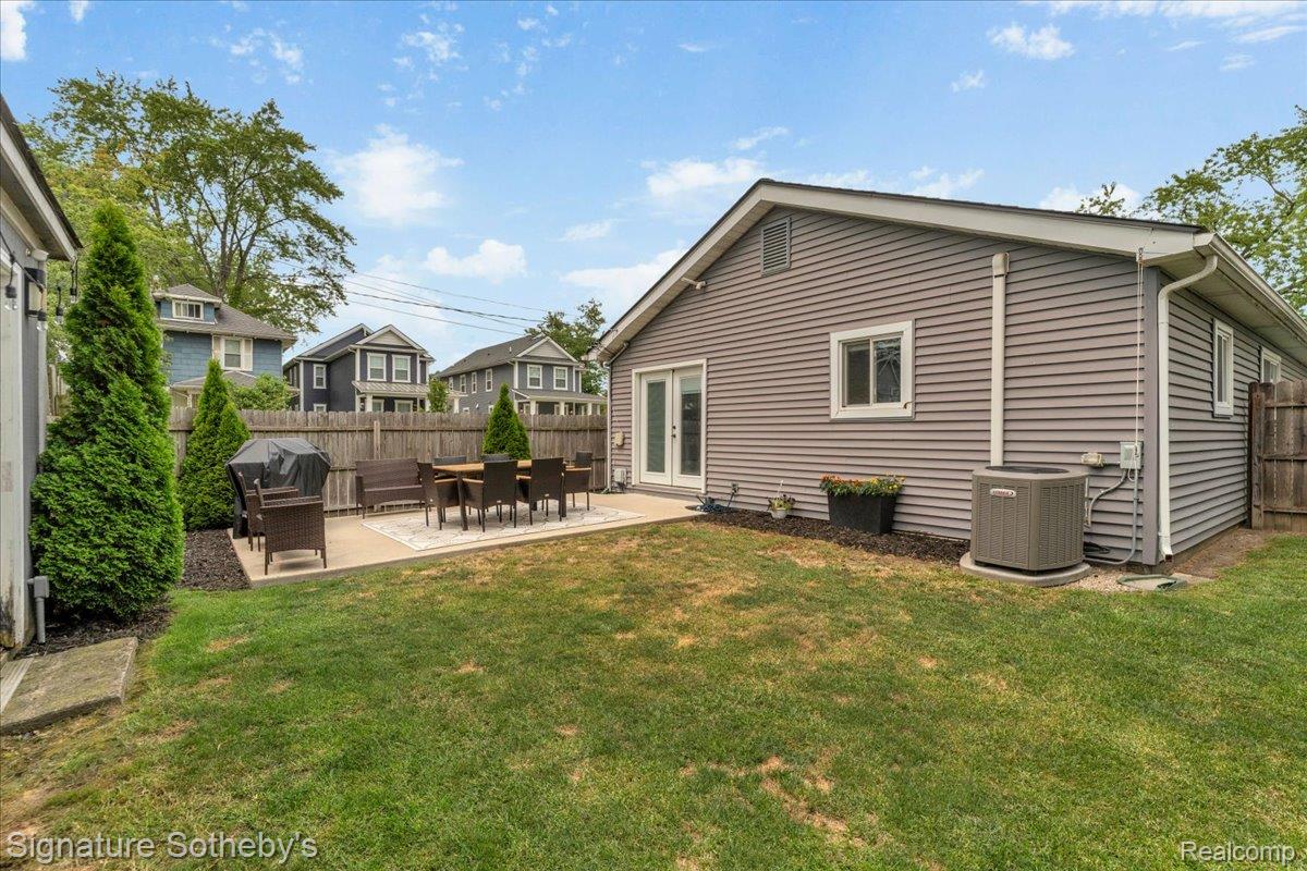 1099 Eaton Road Property Photo 21