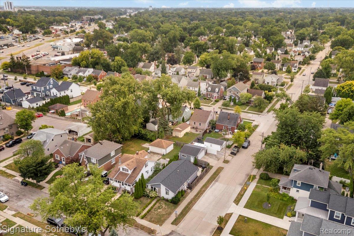 1099 Eaton Road Property Photo 24