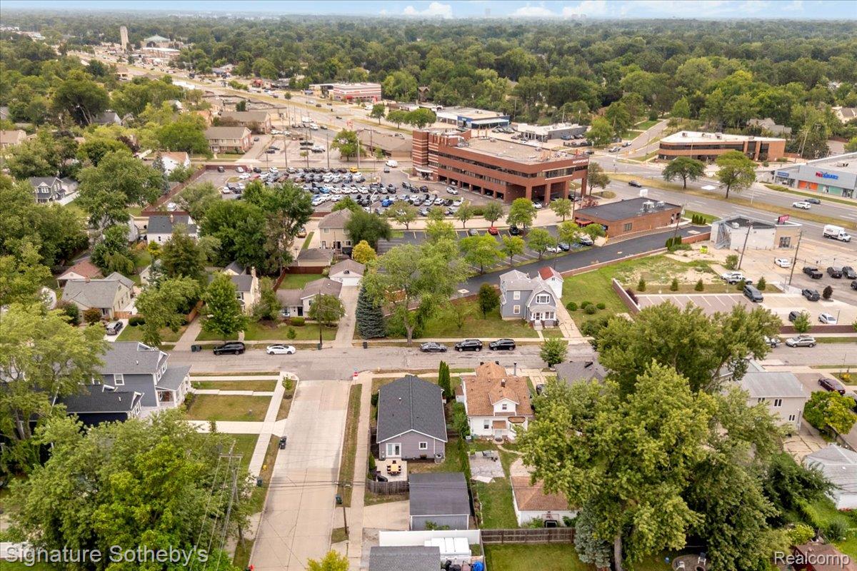 1099 Eaton Road Property Photo 25