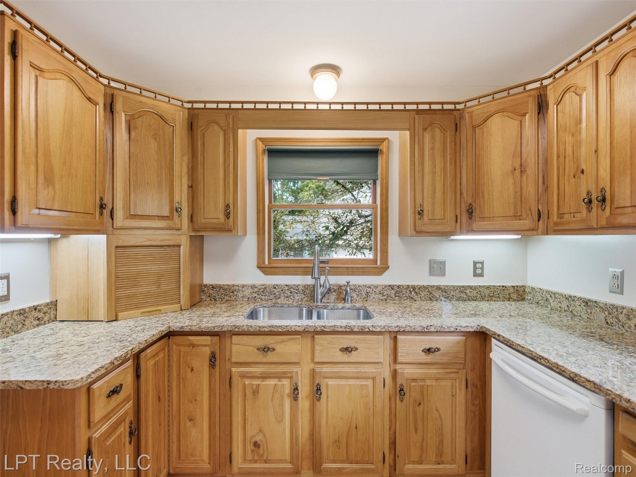 154 Bullis Road Property Photo 14