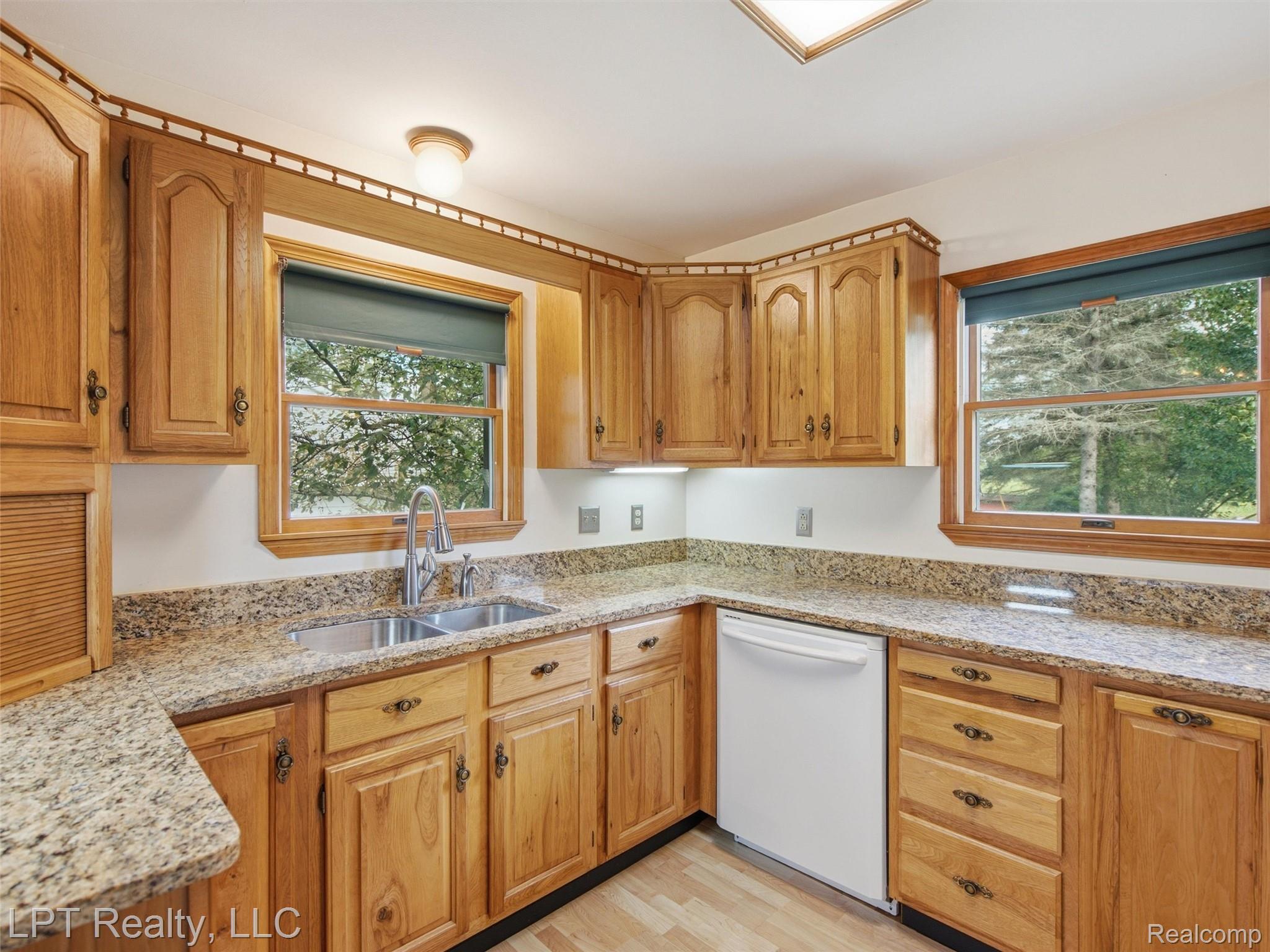 154 Bullis Road Property Photo 16