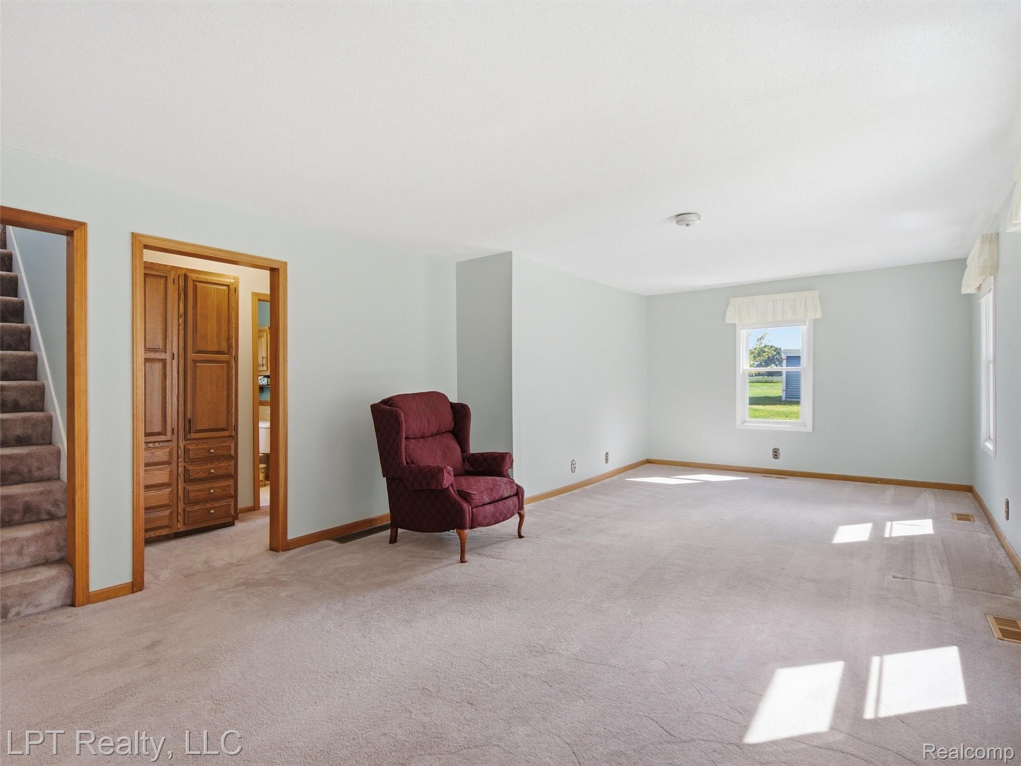 154 Bullis Road Property Photo 19