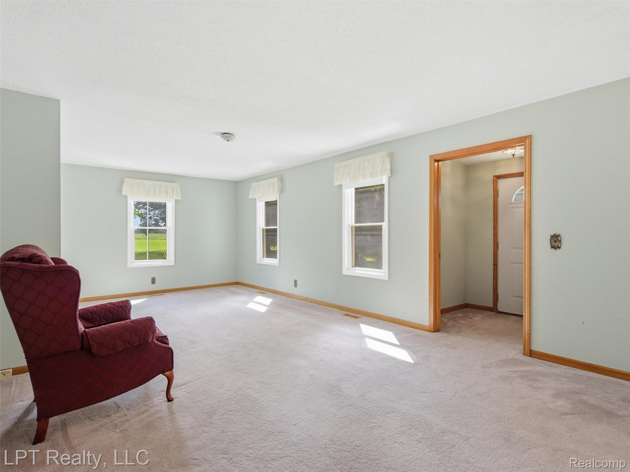 154 Bullis Road Property Photo 20