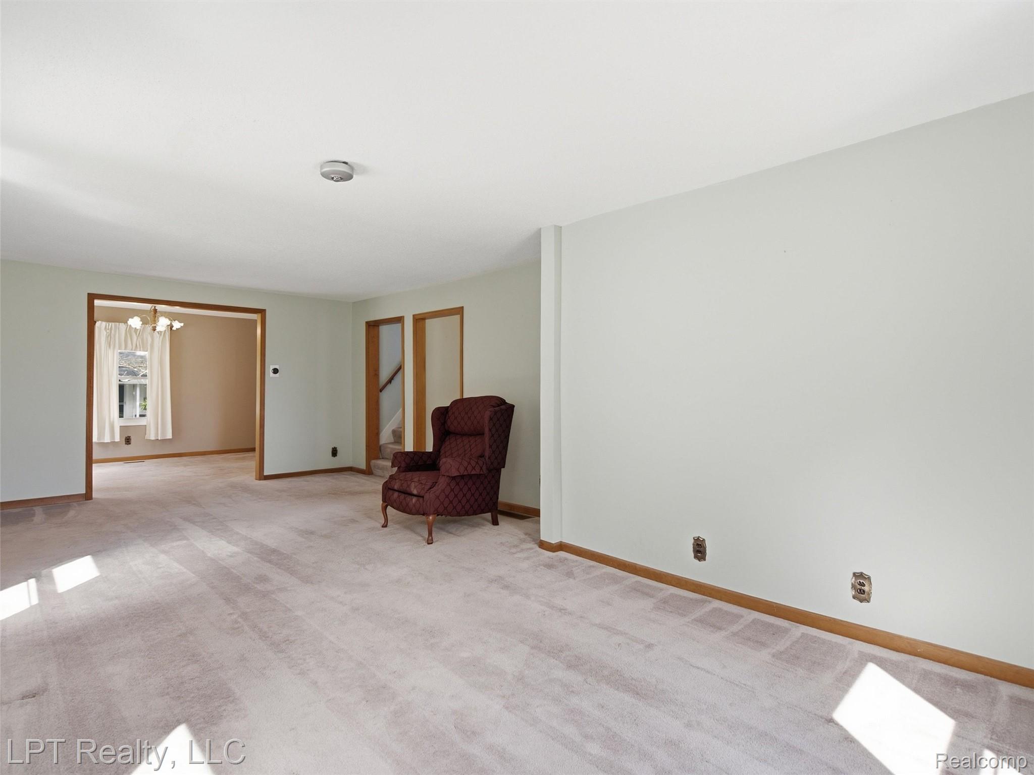 154 Bullis Road Property Photo 22