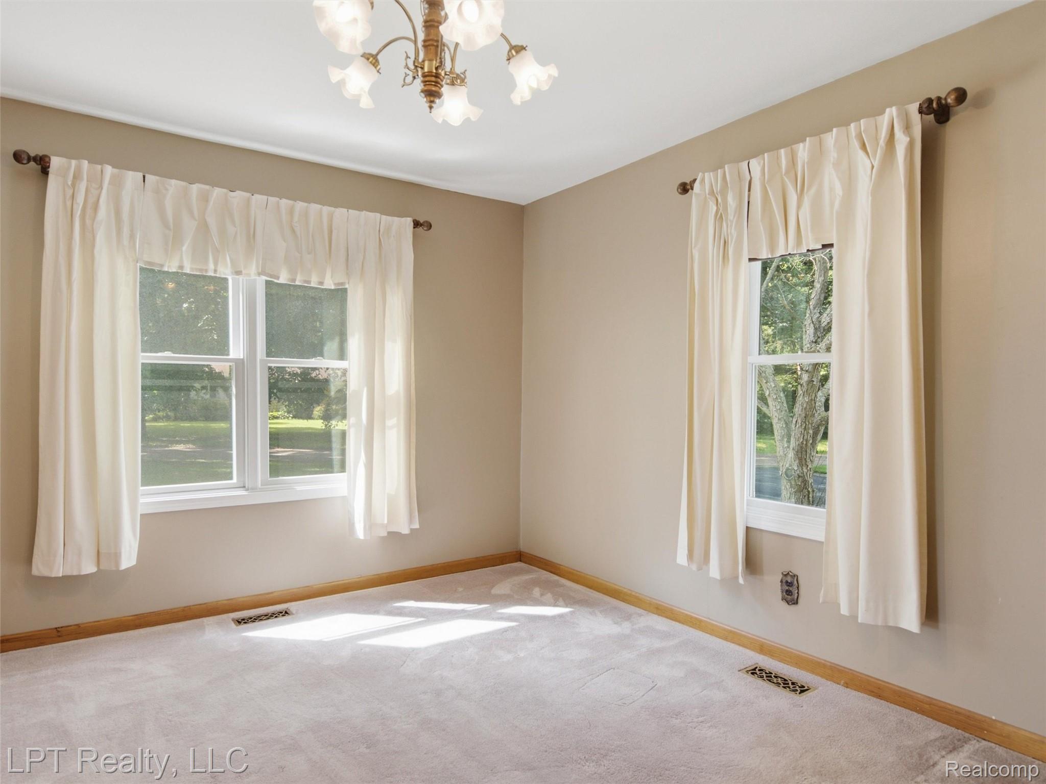 154 Bullis Road Property Photo 24