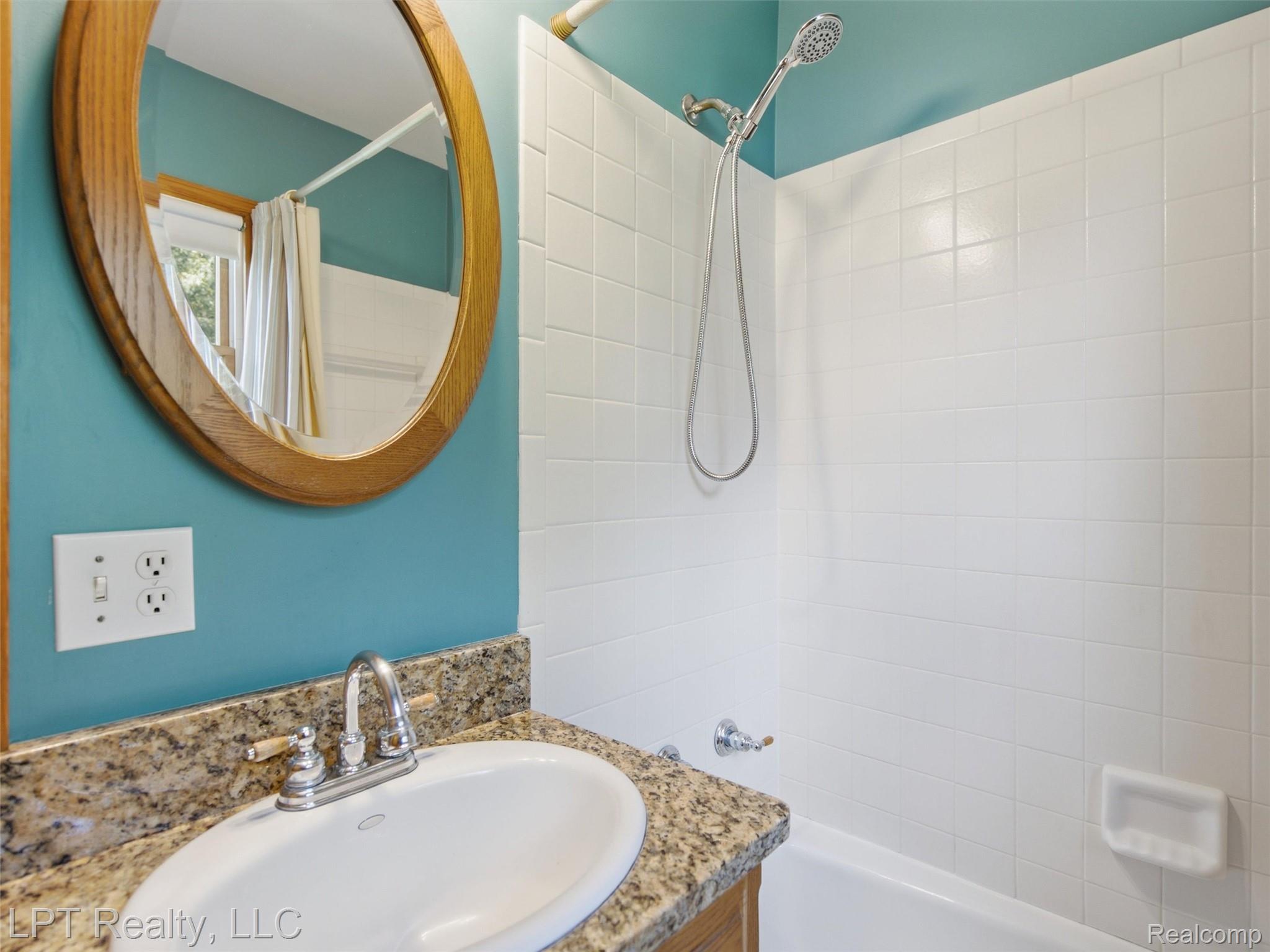 154 Bullis Road Property Photo 26