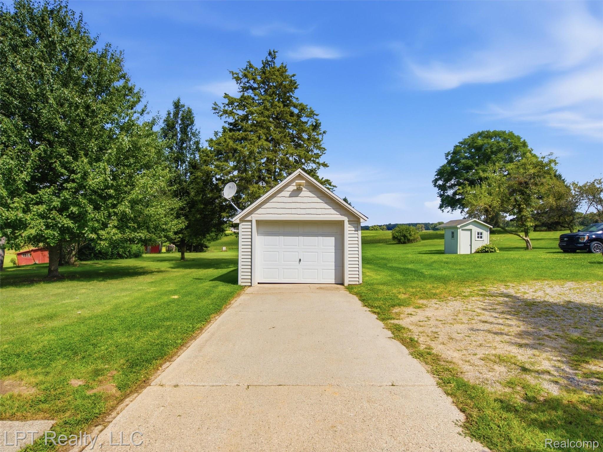 154 Bullis Road Property Photo 31
