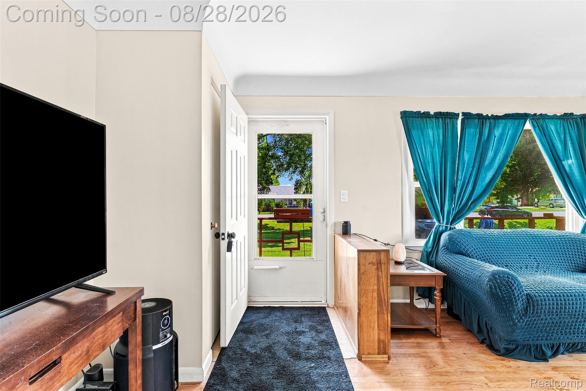 9093 N Genesee Road Property Photo 6