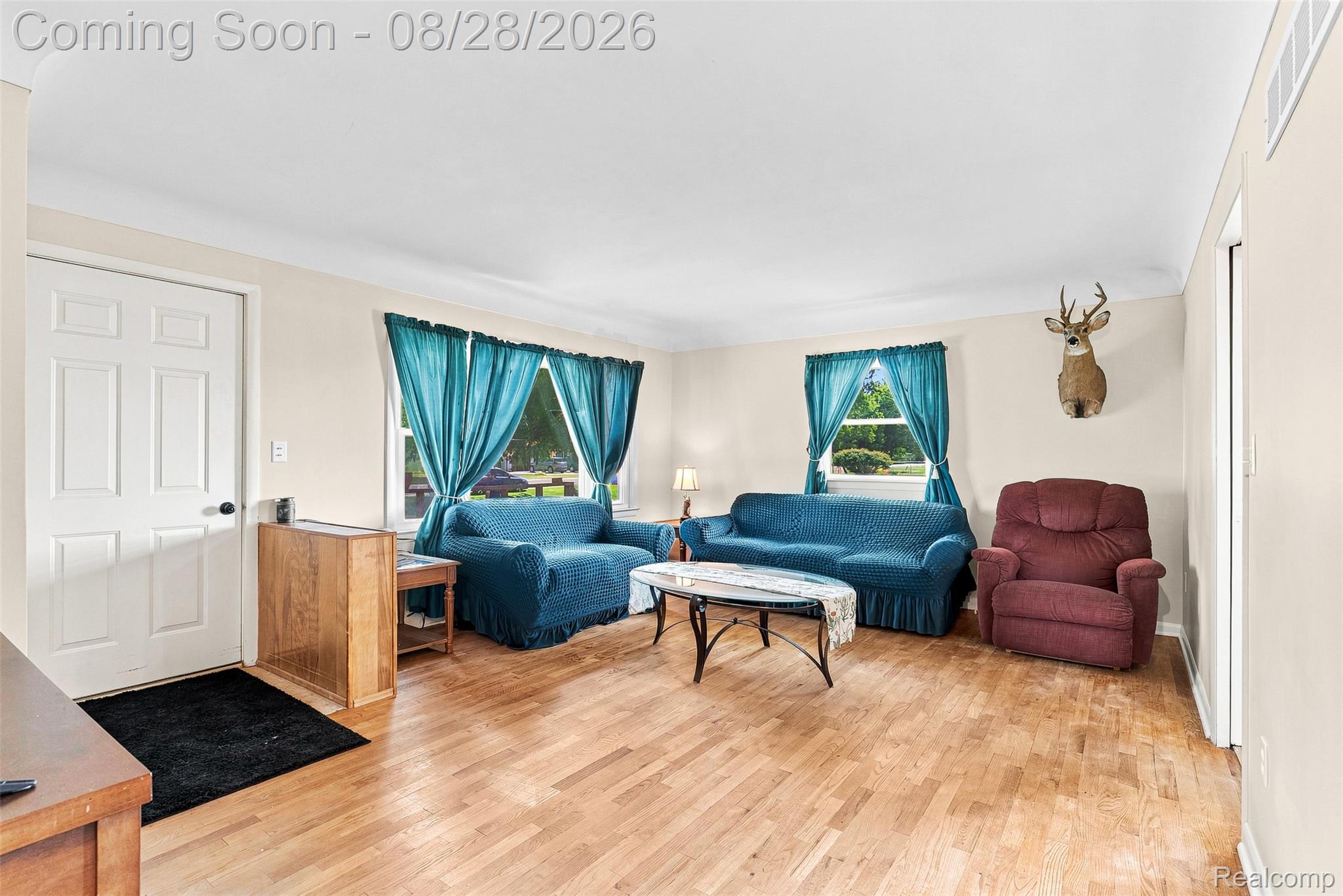 9093 N Genesee Road Property Photo 8