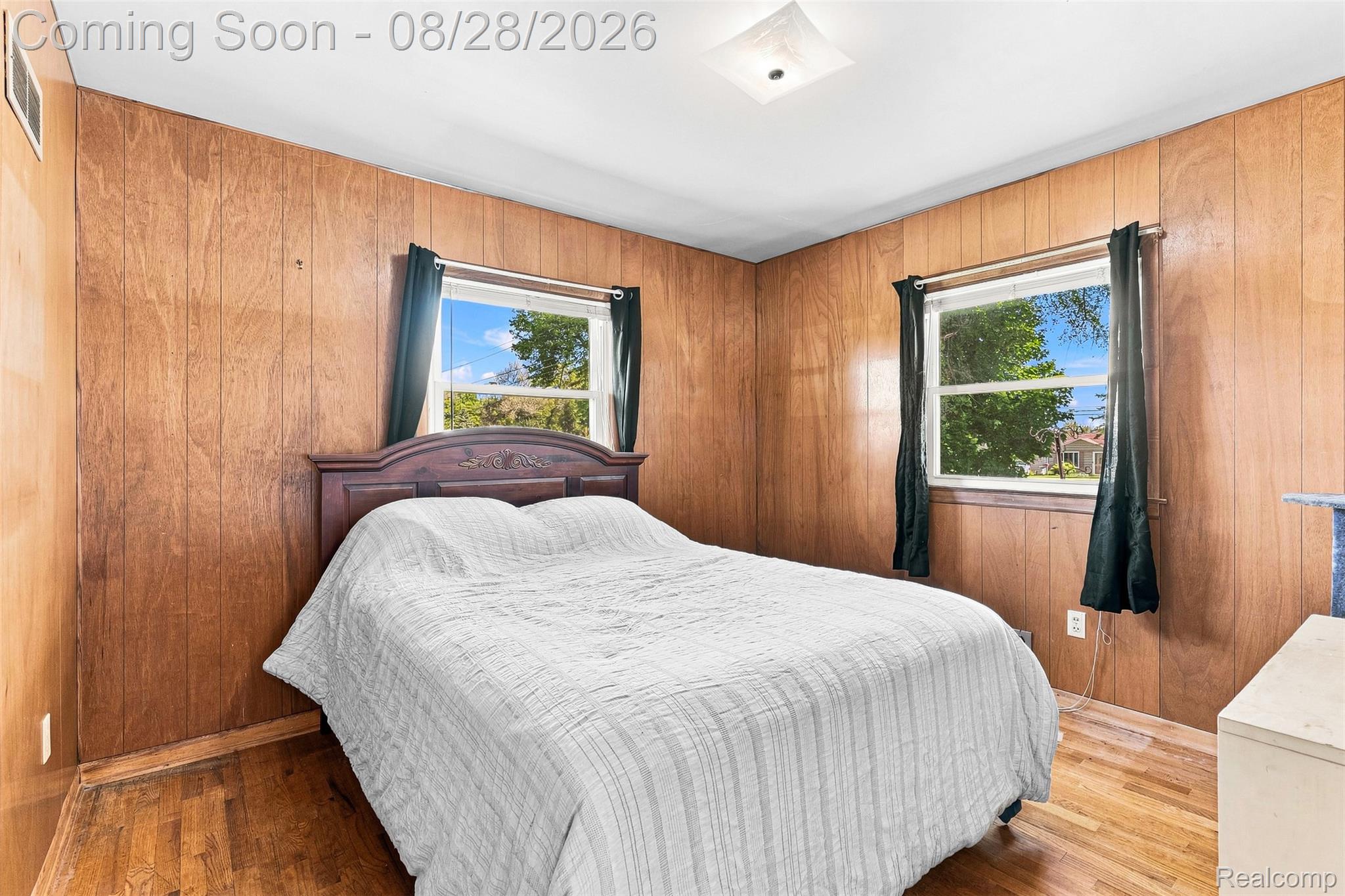 9093 N Genesee Road Property Photo 11