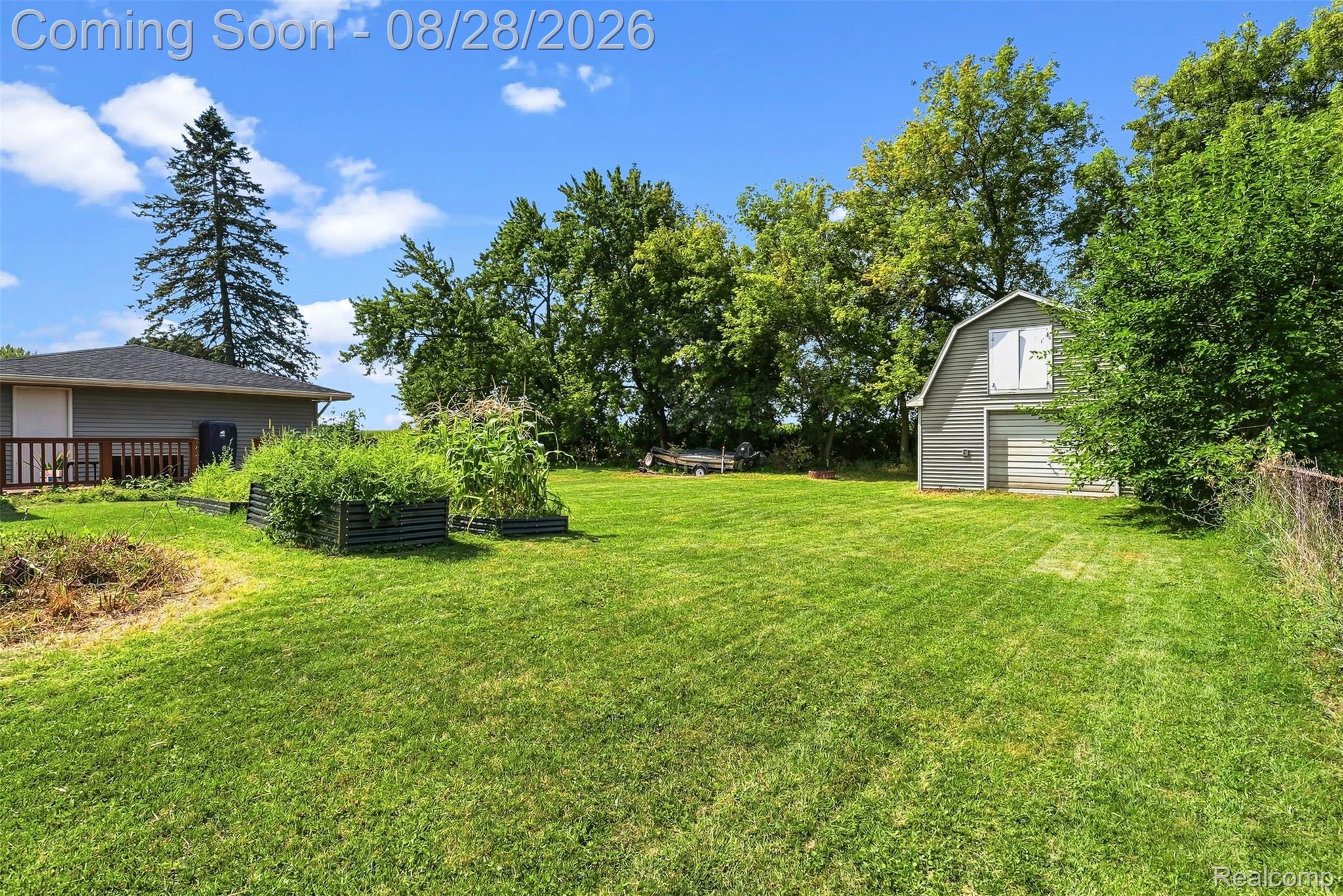 9093 N Genesee Road Property Photo 27
