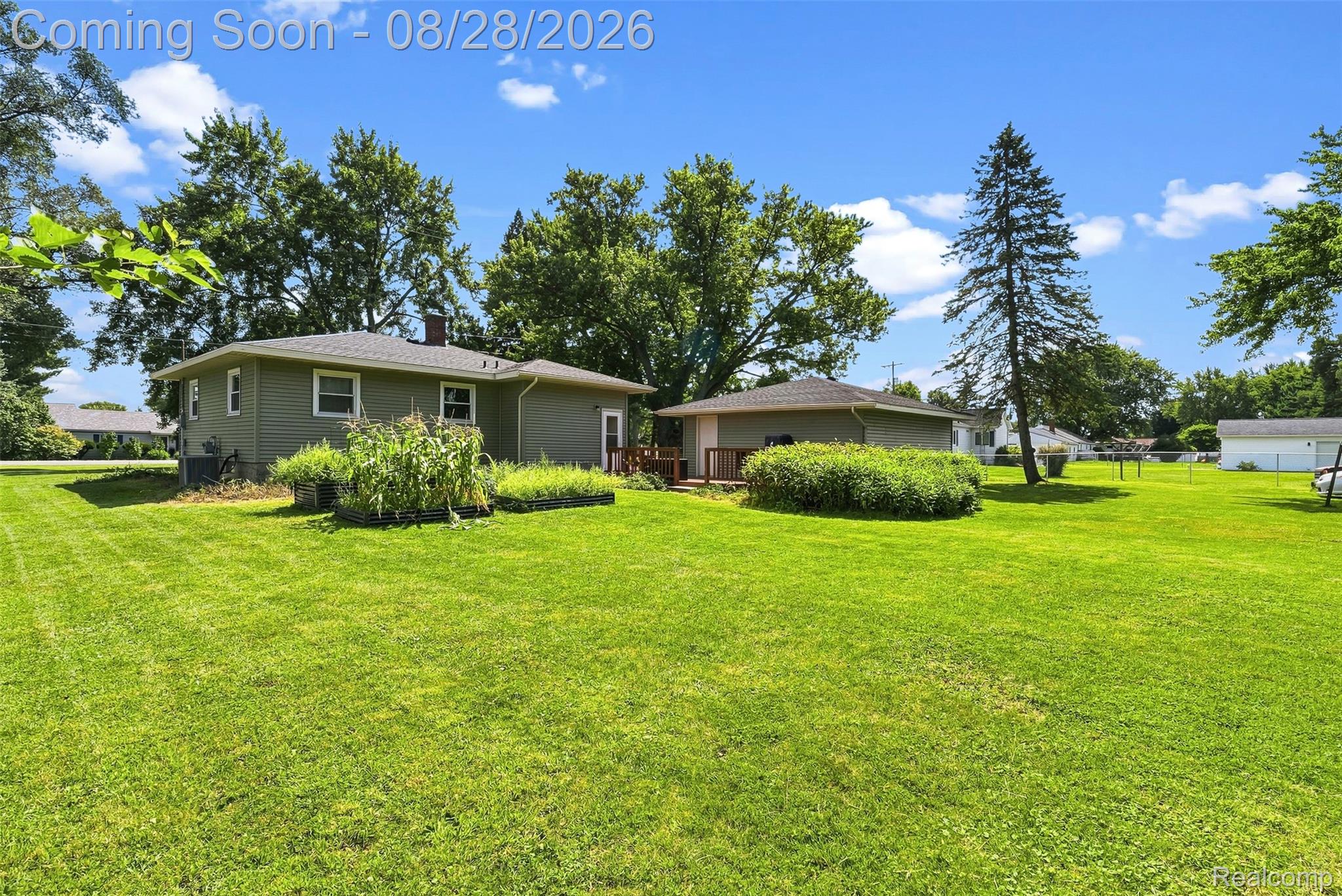 9093 N Genesee Road Property Photo 28
