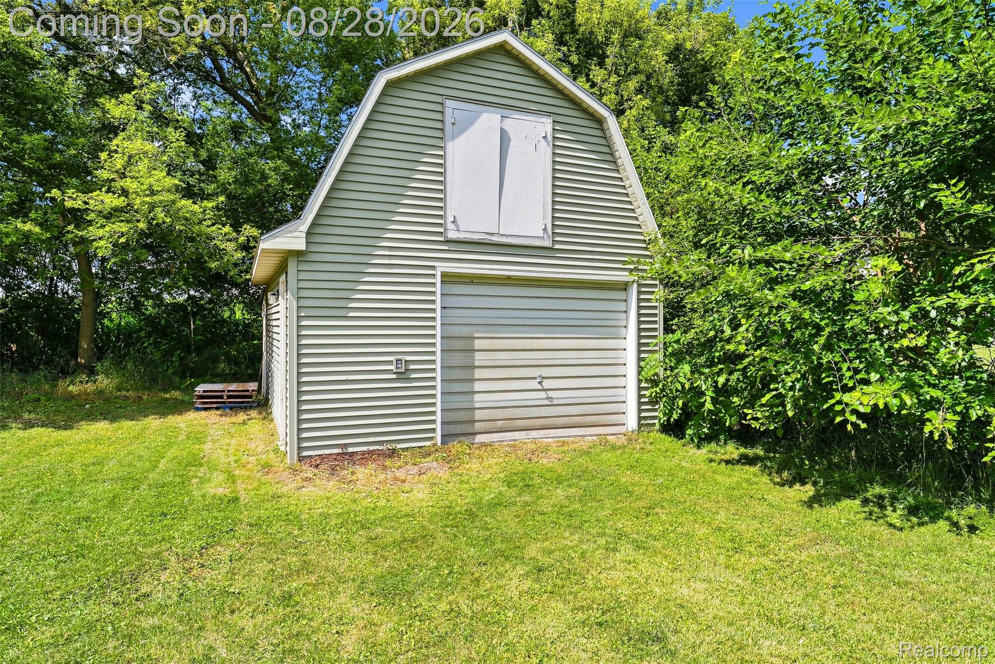 9093 N Genesee Road Property Photo 34