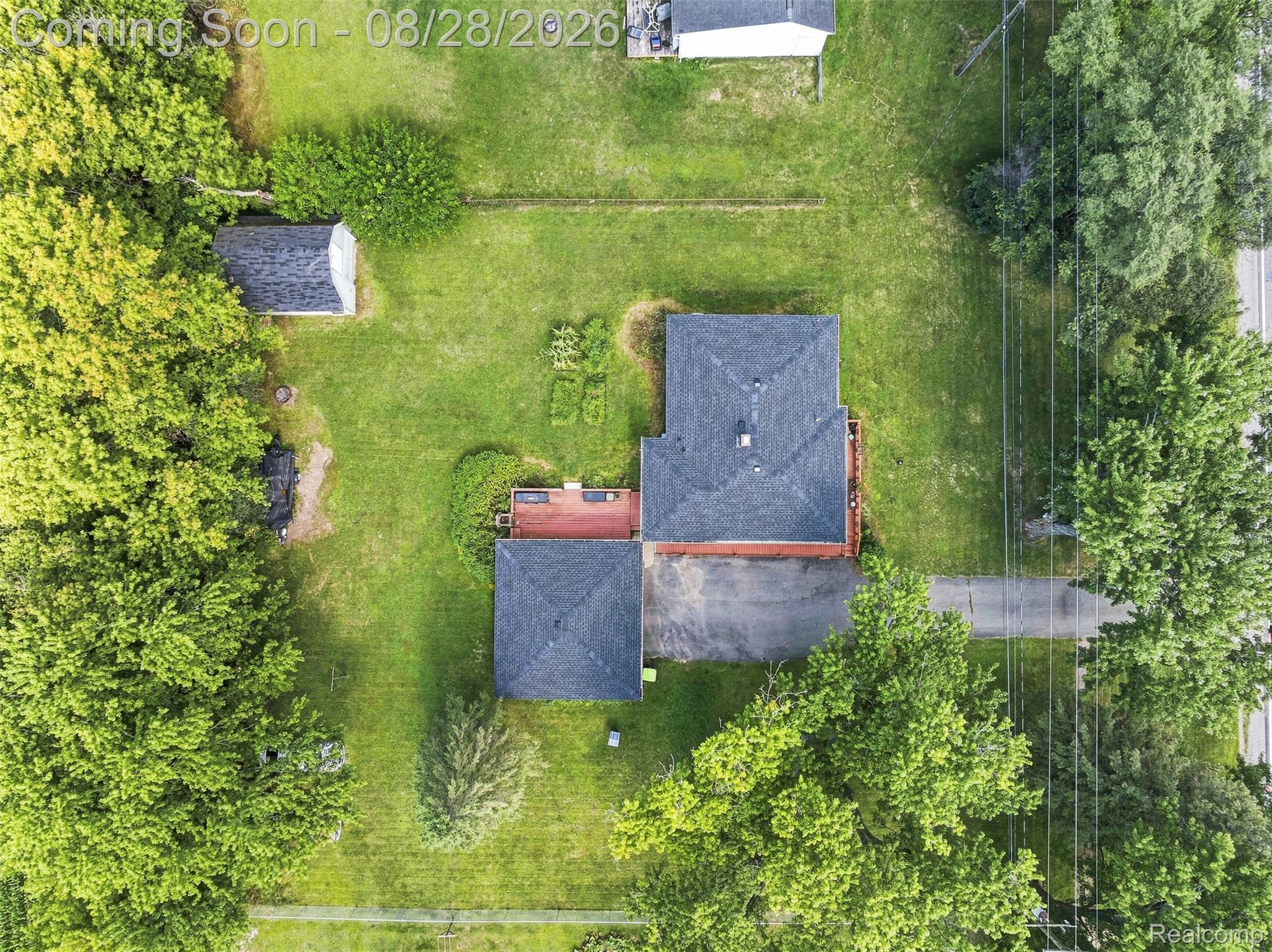 9093 N Genesee Road Property Photo 36