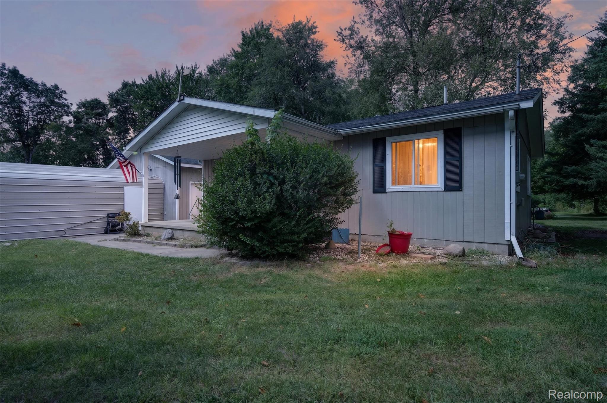 8135 E West Branch Road Property Photo 2