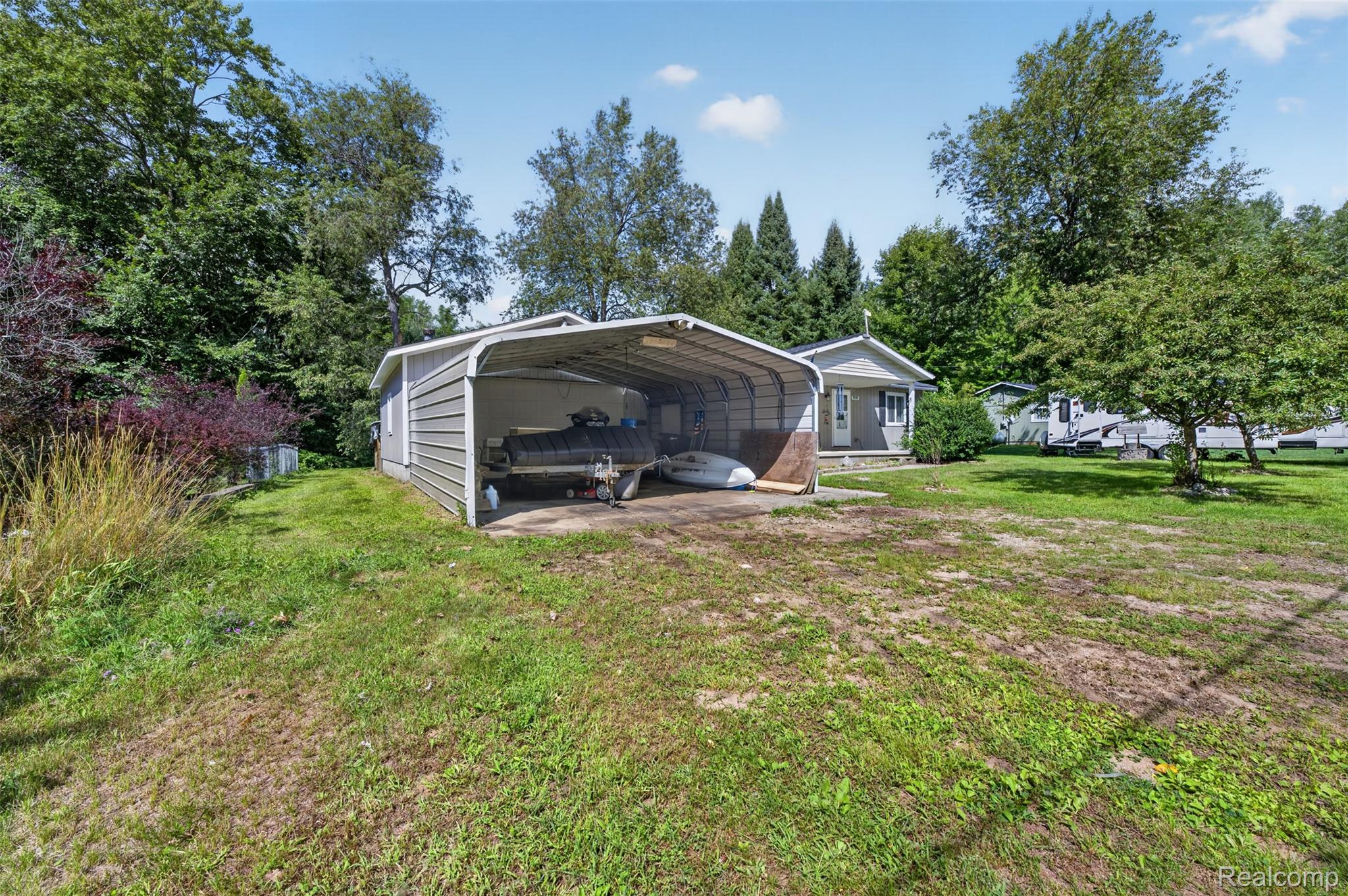 8135 E West Branch Road Property Photo 33