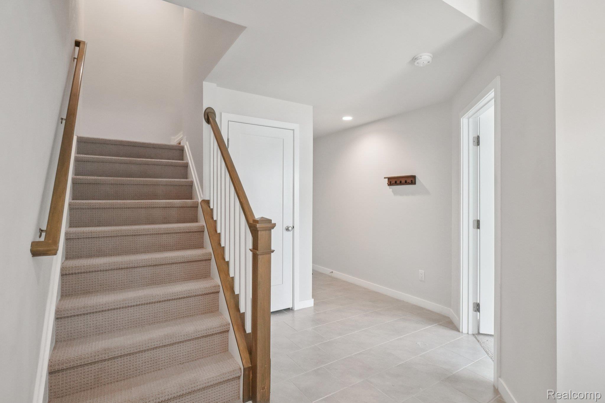 2845 Hardwick Road Property Photo 4