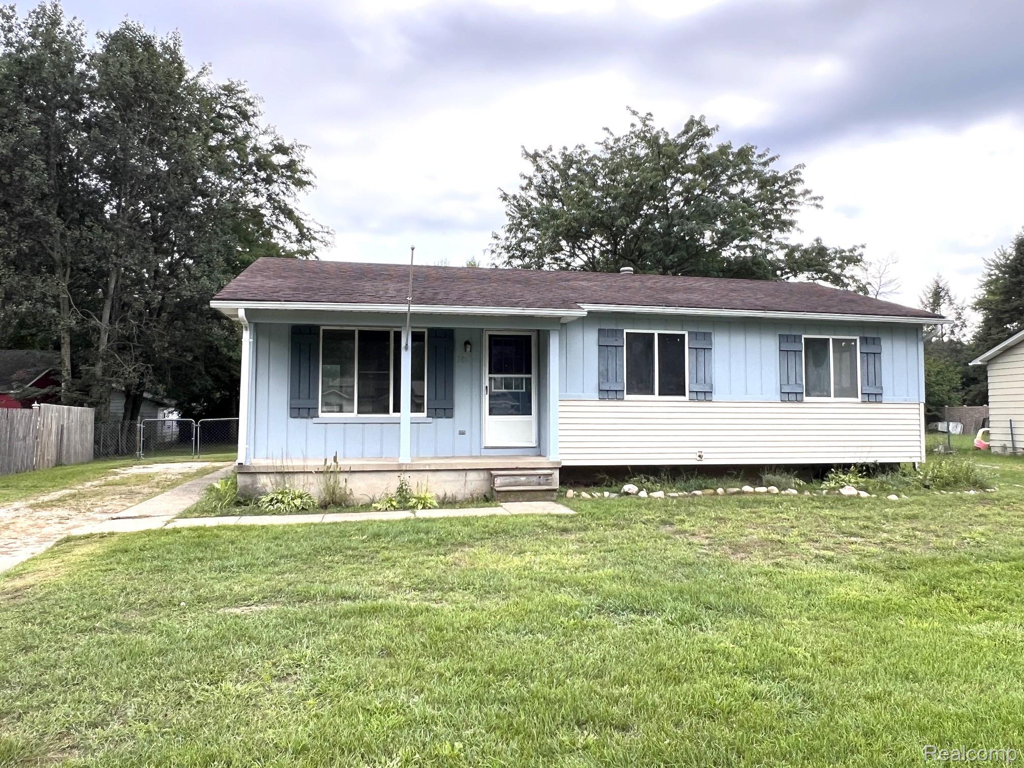 305 Scarlet Oak Lane Property Photo 1