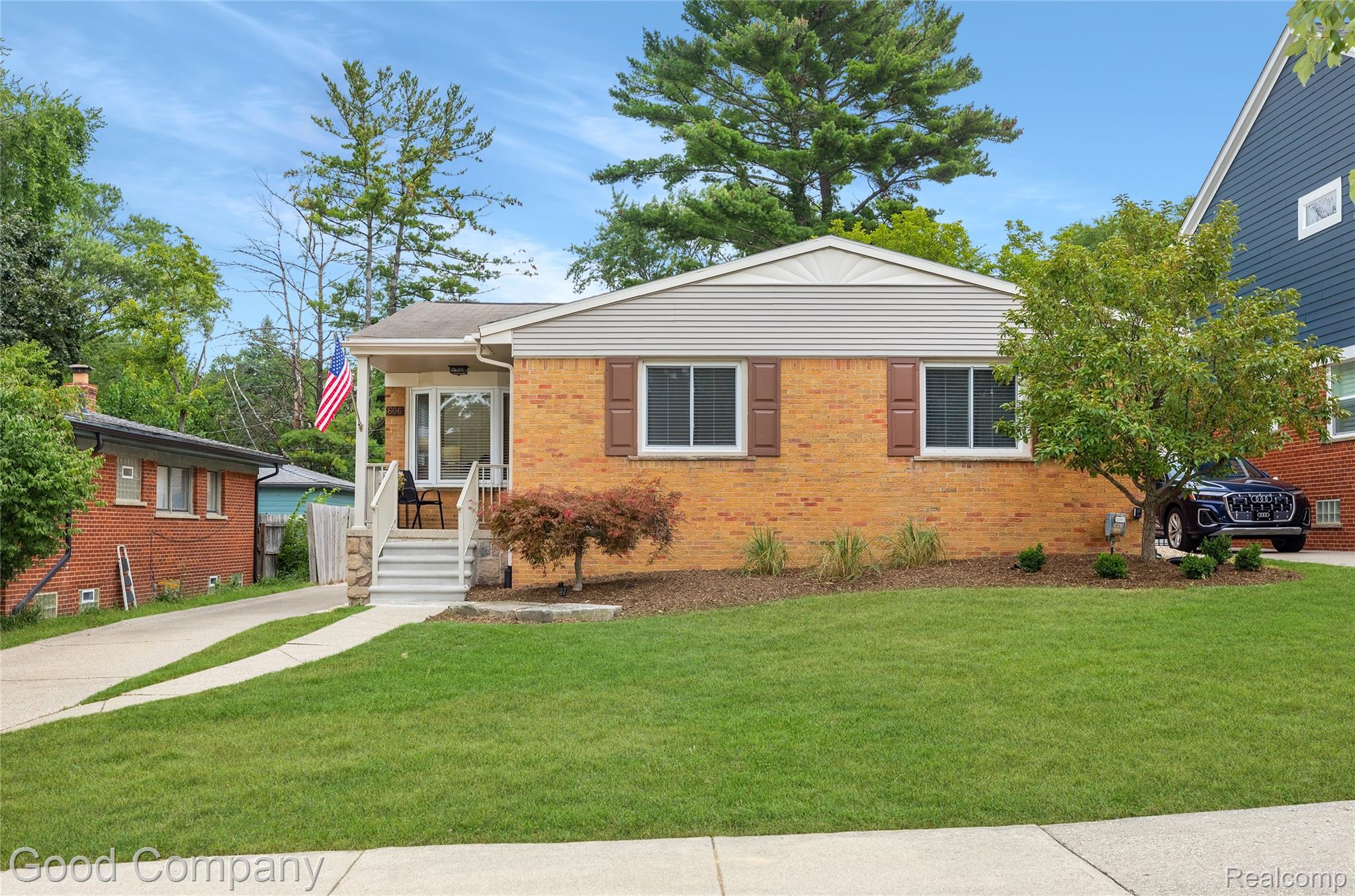 606 Magnolia Avenue Property Photo 1