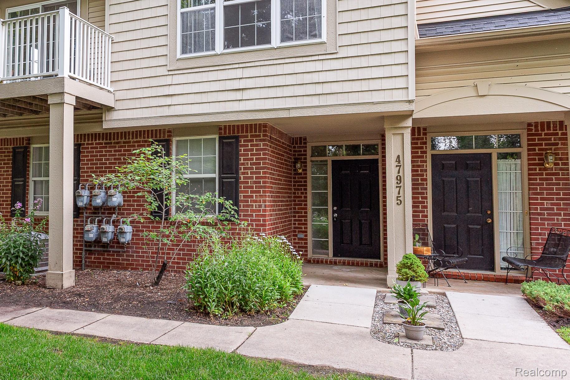 47975 Cardiff Avenue Property Photo 1