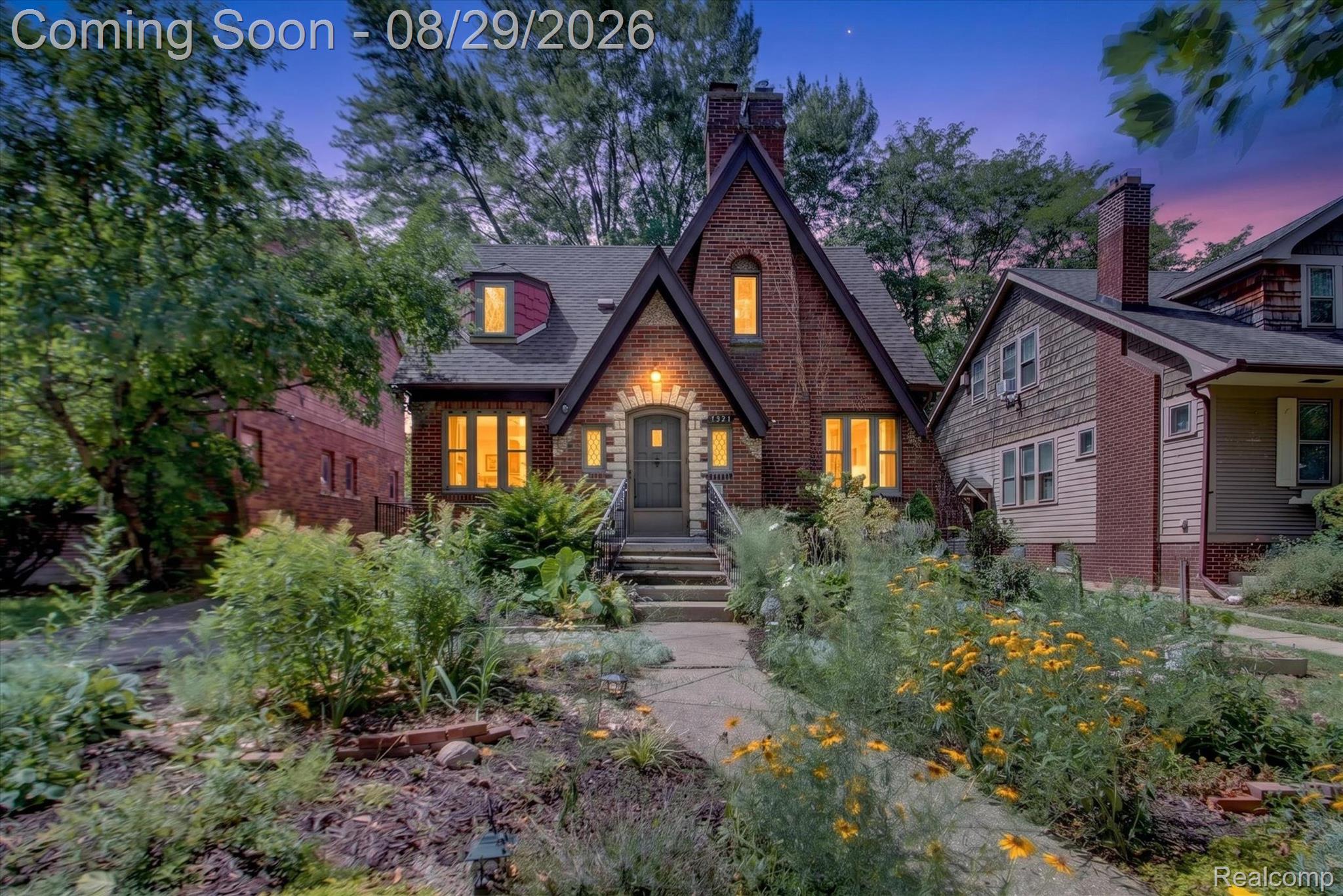 5793 Grayton Street Property Photo 1