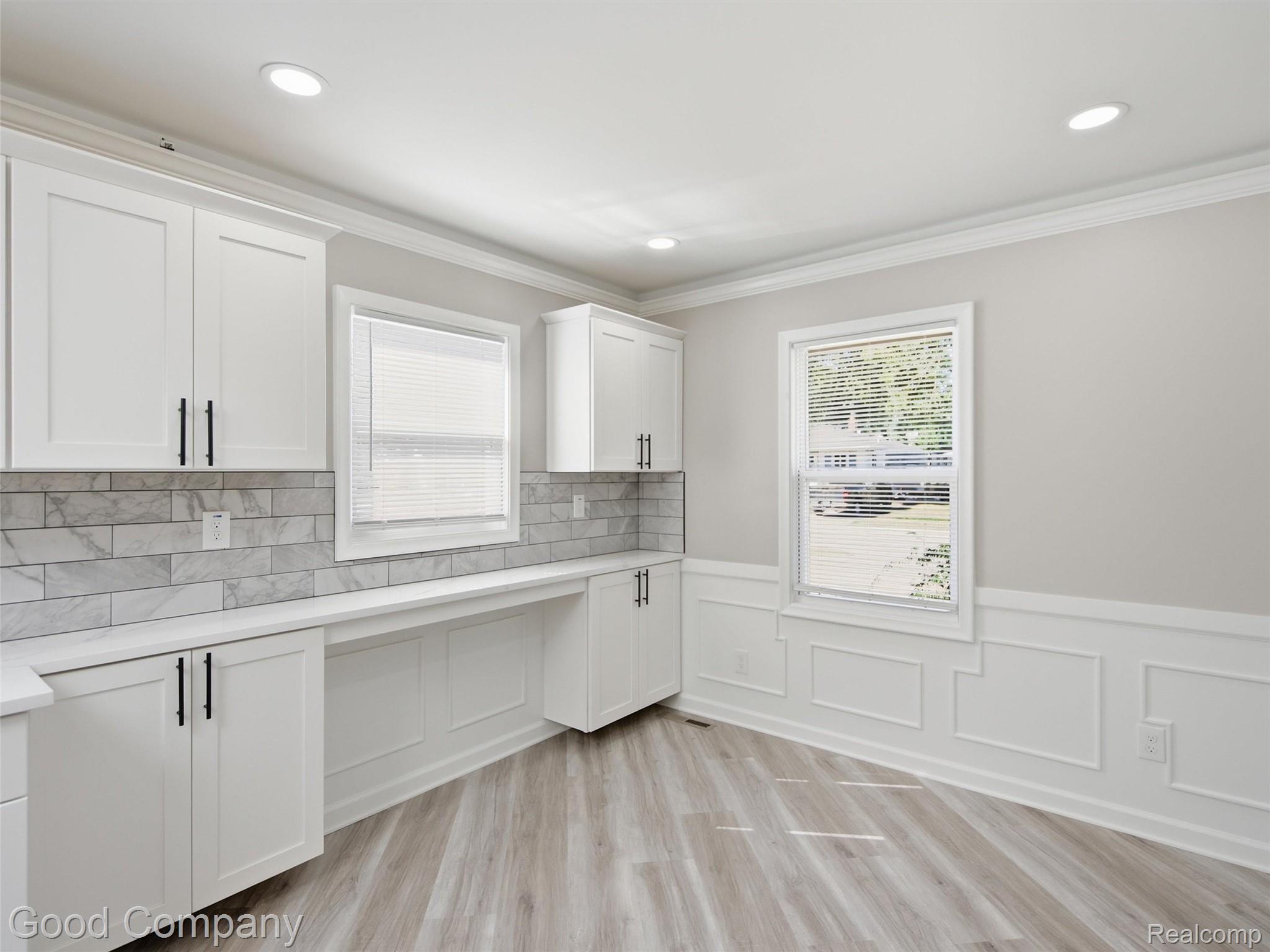 1112 Millard Avenue Property Photo 9