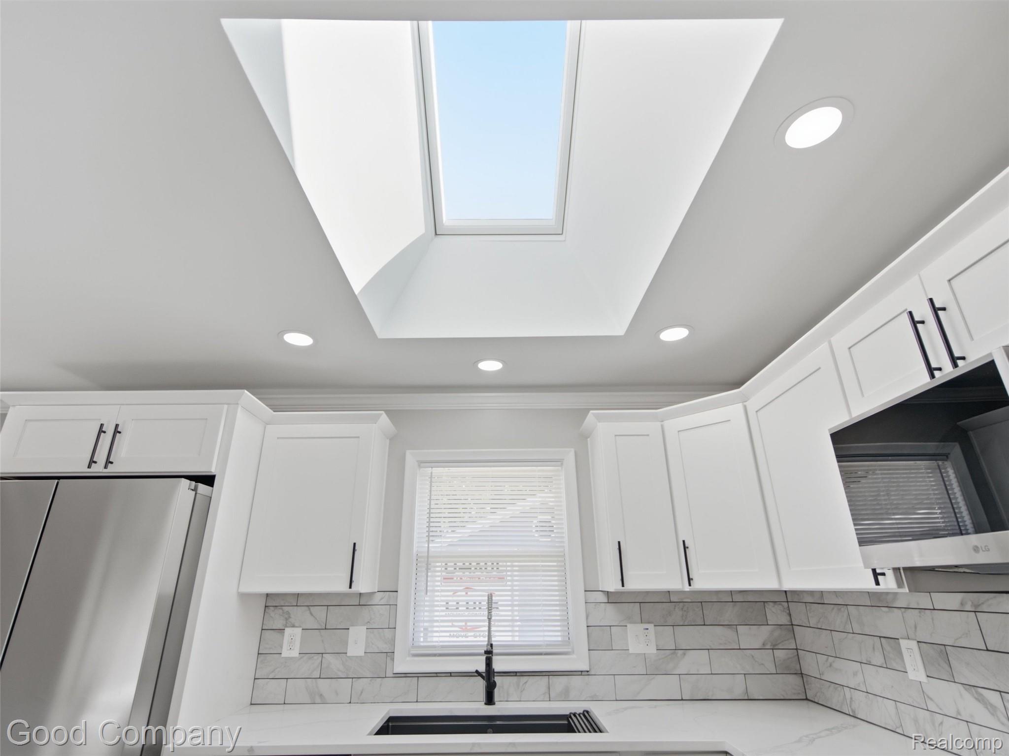 1112 Millard Avenue Property Photo 13