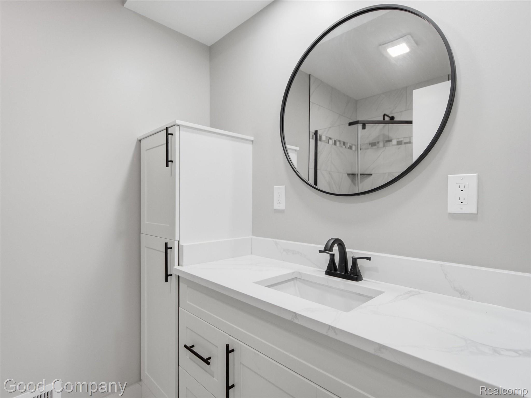 1112 Millard Avenue Property Photo 29