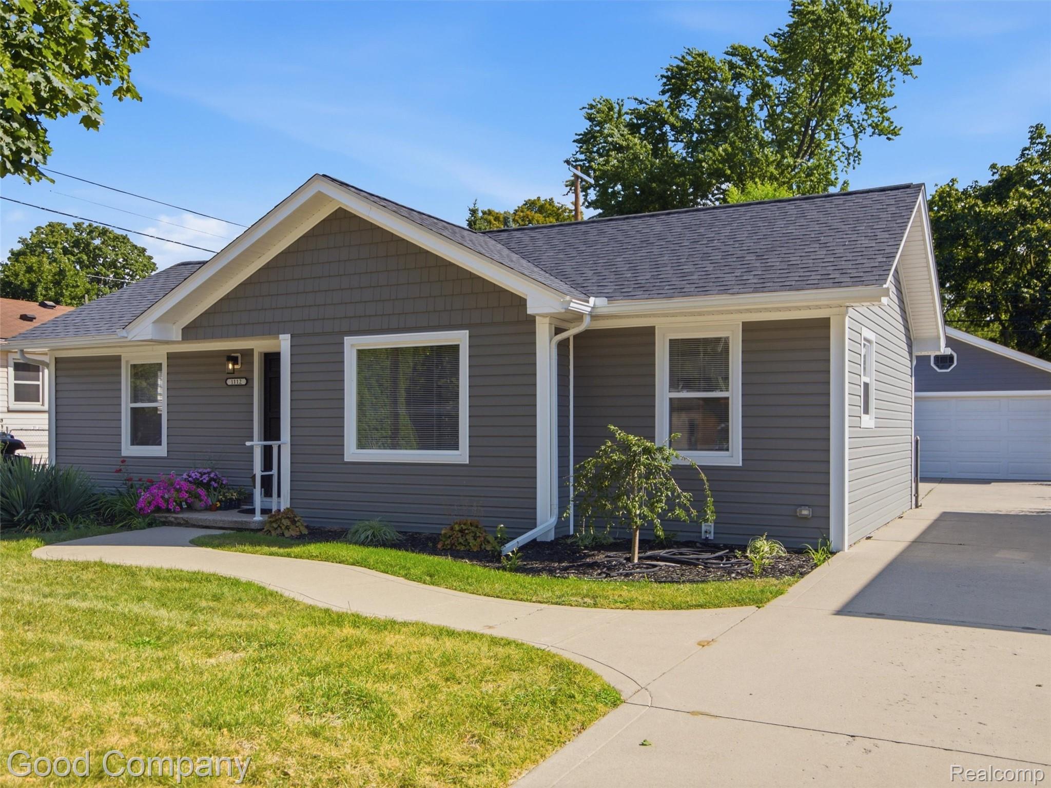 1112 Millard Avenue Property Photo 35