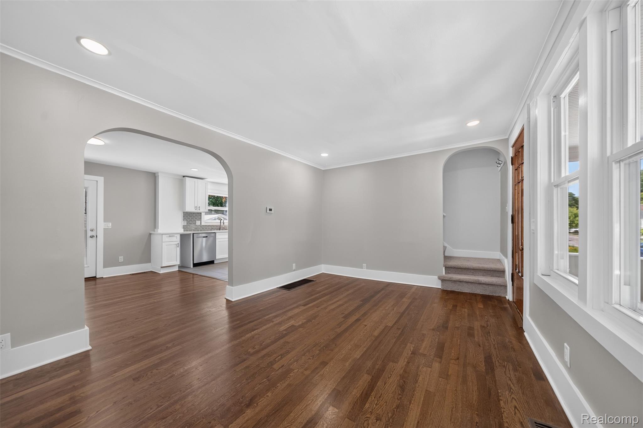 761 Columbia Road Property Photo 10