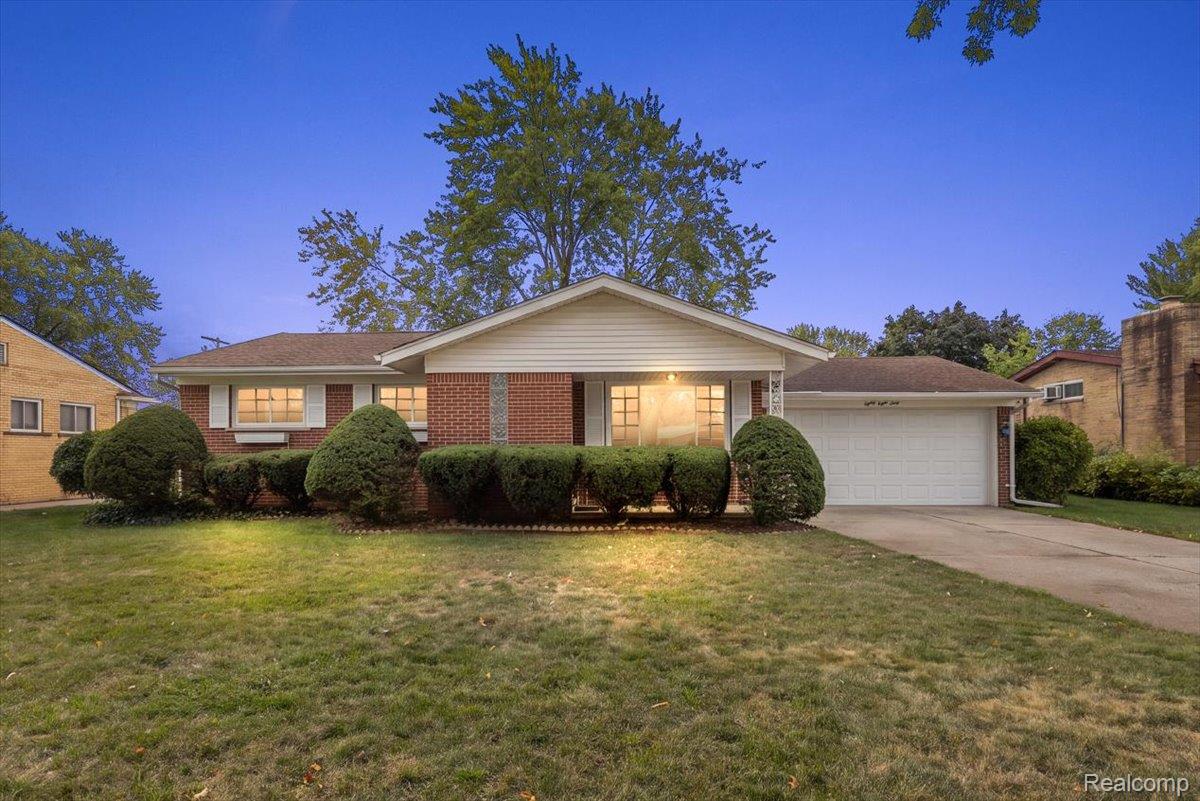 8860 Kidley Drive Property Photo 1