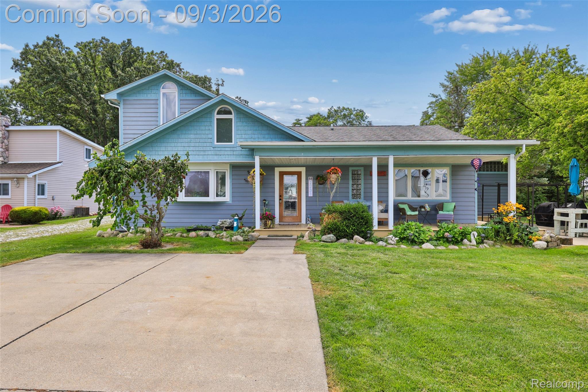 2231 N Channel Drive Property Photo 1