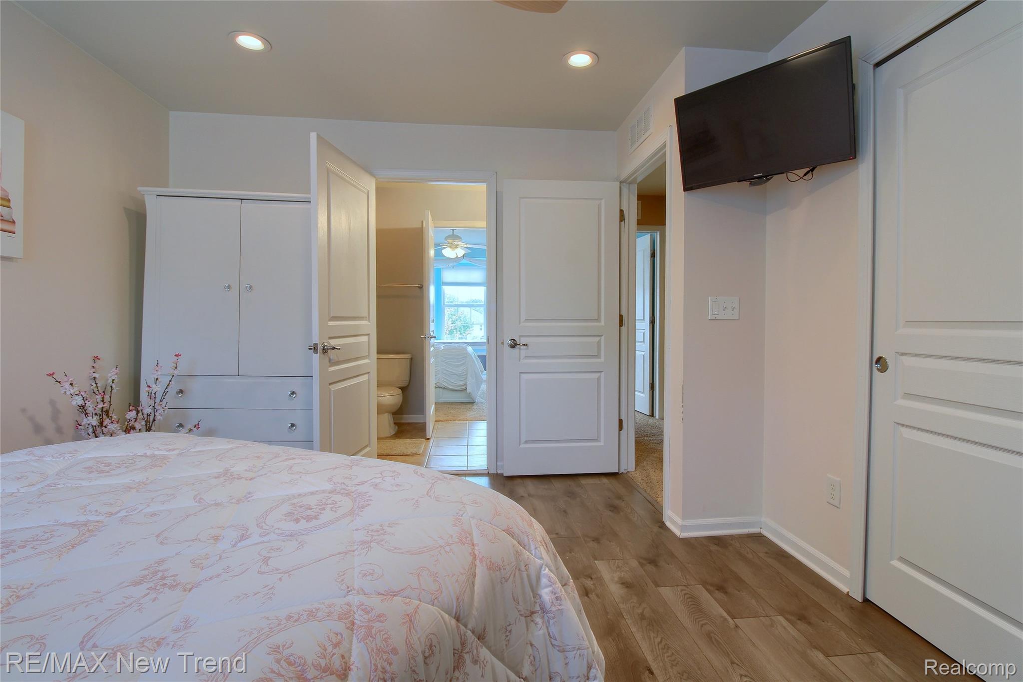 59318 Peters Barn Drive Property Photo 37