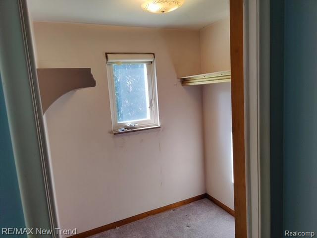 8715 N Wayne Road Property Photo 39