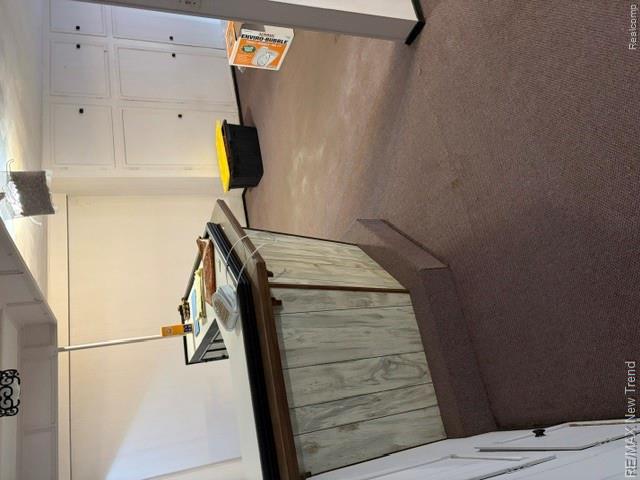 8715 N Wayne Road Property Photo 57