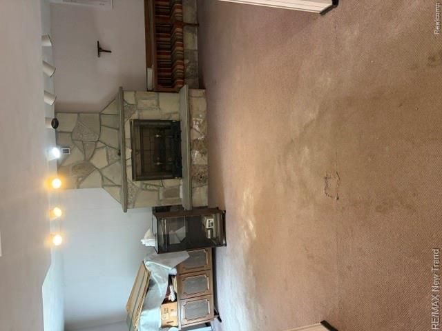 8715 N Wayne Road Property Photo 60
