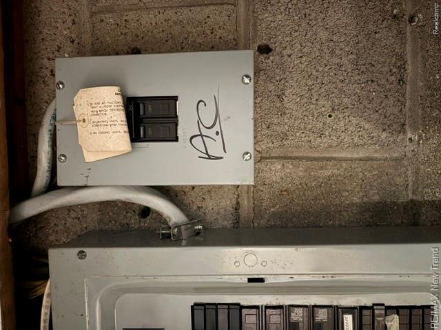 8715 N Wayne Road Property Photo 65