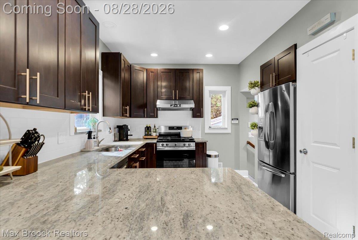118 Rhode Island Avenue Property Photo 9