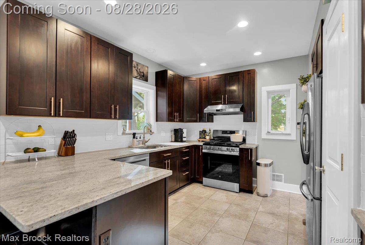 118 Rhode Island Avenue Property Photo 11