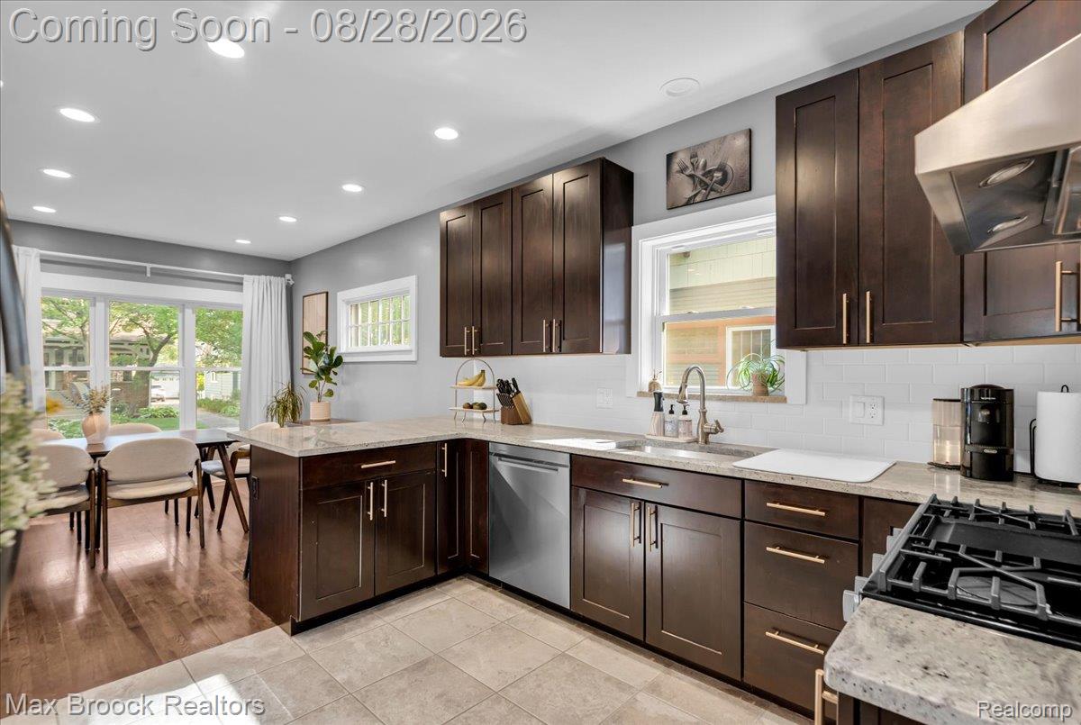 118 Rhode Island Avenue Property Photo 12